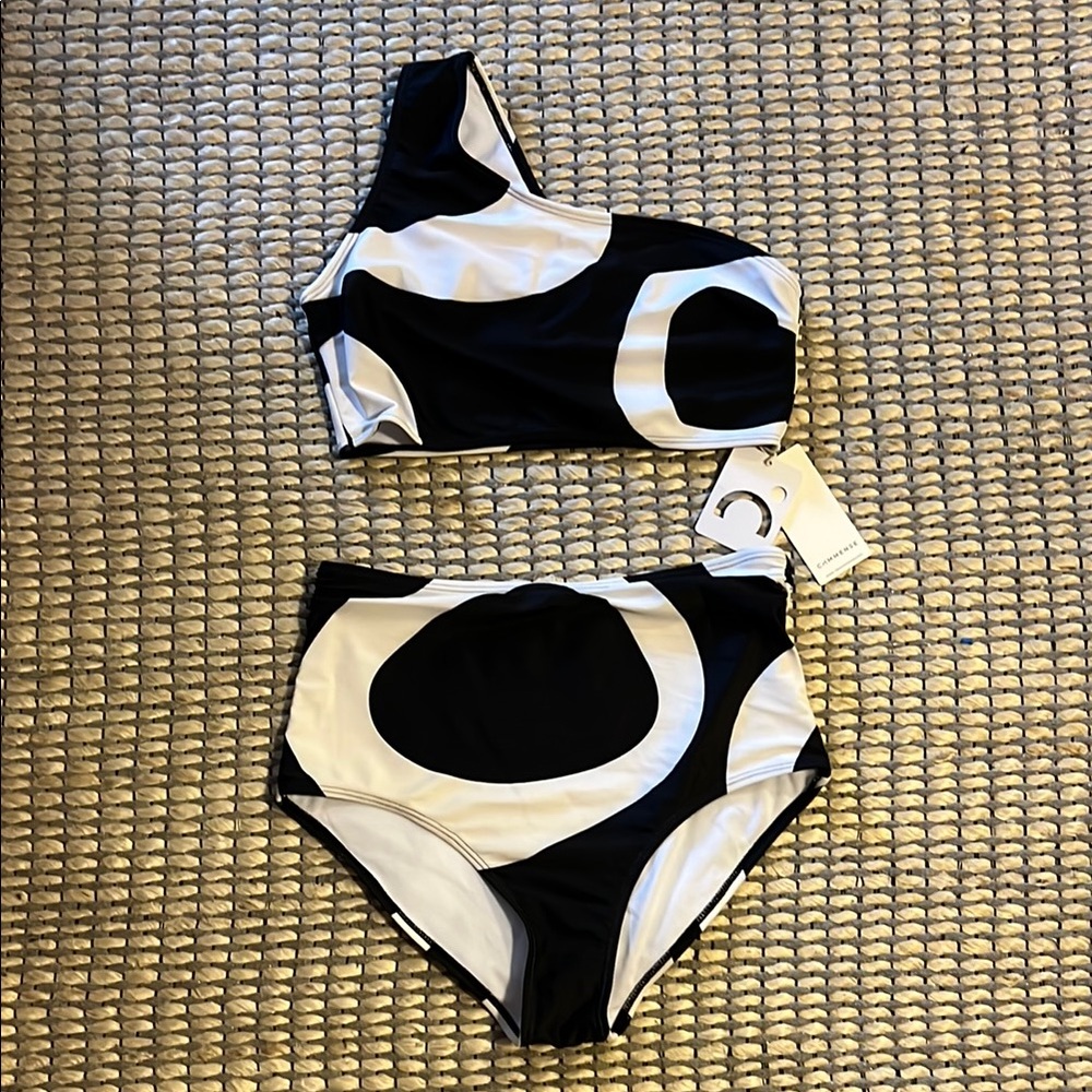NWT Commense Black & White One-Shoulder Bikini, US M